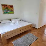 Peaceful Countryside With Terrace - One Bedroom With Terrace Ferienhaus