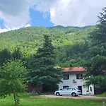 Peaceful Countryside With Terrace - One Bedroom With Terrace Nyaraló *