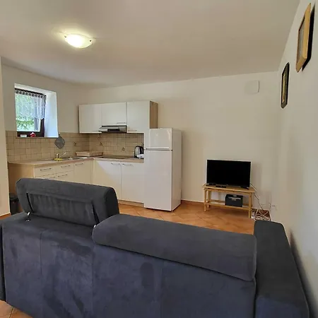 Peaceful Countryside With Terrace - One Bedroom With Terrace