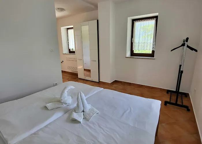 Peaceful Countryside With Terrace - One Bedroom With Terrace